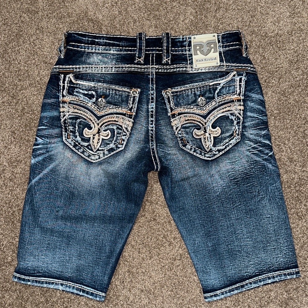 Rock Revival Adriel shorts 32”